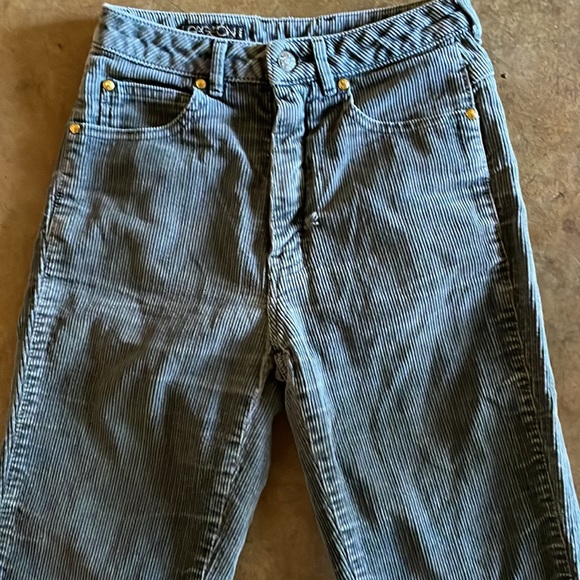 Vintage distressed Sasson blue gray corduroy pants with ankle zips - Picture 2 of 12